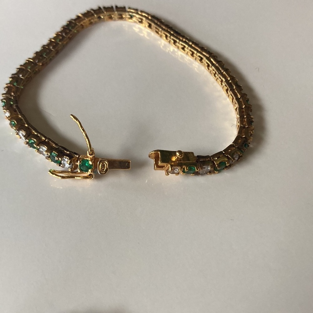 2 bracelets - Picture 4 of 7